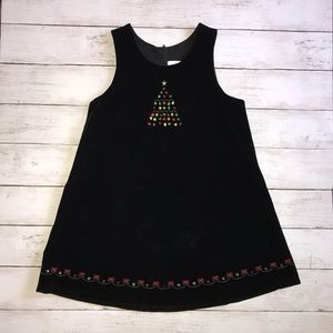 5 velvety black jumper green Christmas tree